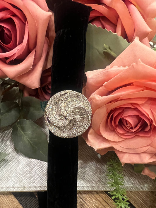 Swirl 3D cocktail ring